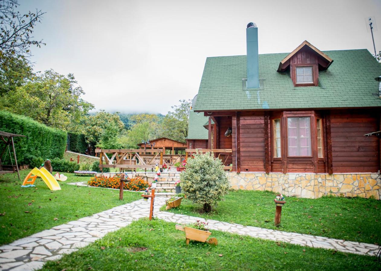 Kedra Village Luaran gambar